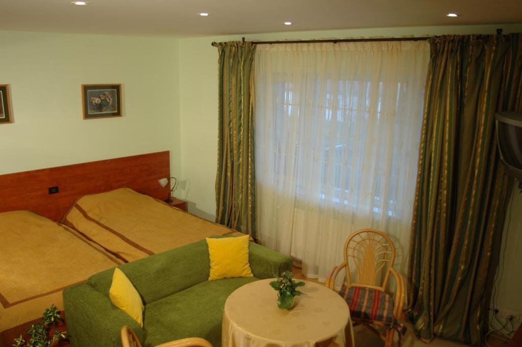 Country Club La Mesteceni เซเบช ห้อง รูปภาพ